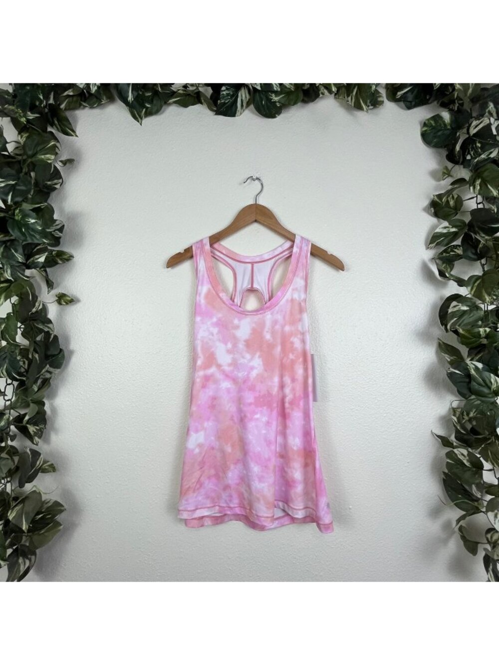 Athleta Athletic Nitro Printed Tank Top Tie Dye Pink NWT Women’s Size M